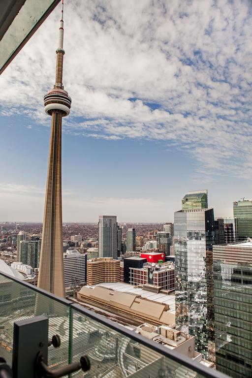 Aoc Suites - High-Rise Condo - Cn Tower View Toronto Chambre photo